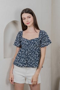 Breya Floral Babydoll Top In Navy