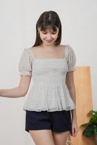 Selune Prints Smocked Top In White (XS)