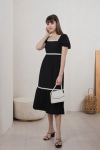 Vanilla Contrast Maxi Dress In Black
