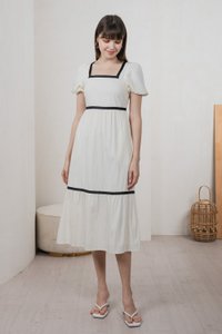 Vanilla Contrast Maxi Dress In ivory