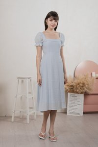 Montana Textured Midi Dress In Ice Blue (XS)