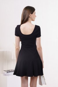 Caspia Ribbon Button Cotton Dress In Black (XS)