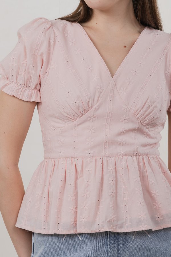 Everest Eyelet Broderie Empire Top In Pink (XS)