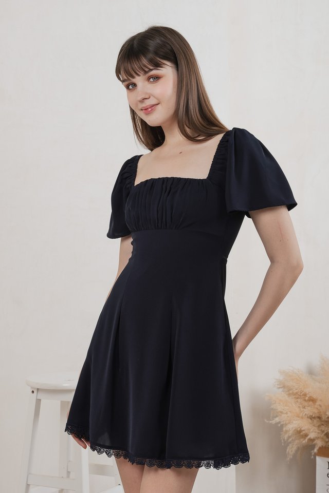 Harmonia Lace Hem Ruched Dress In Navy