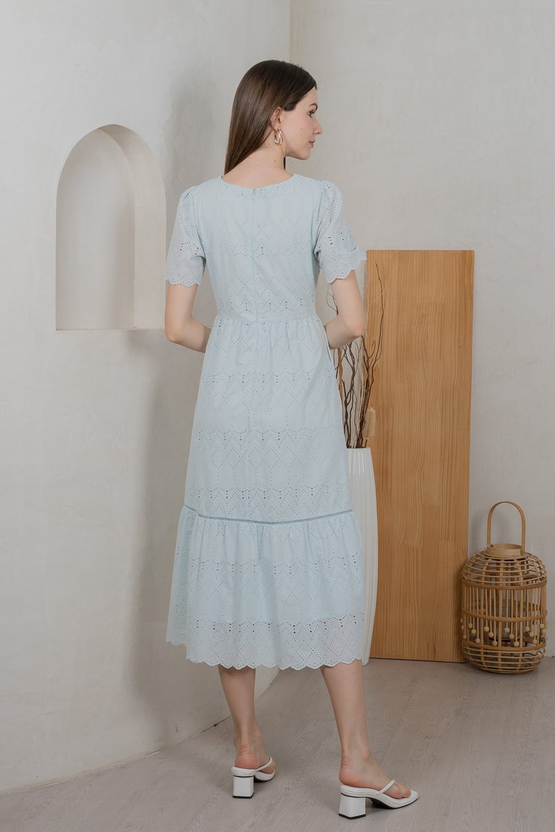 Lindsay Eyelet V Neck Midi Dress In Tiffany Blue (XS)