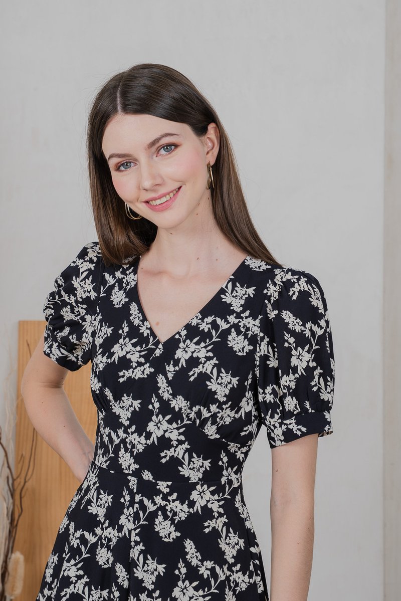 Muse Garden Prints Romper In Black