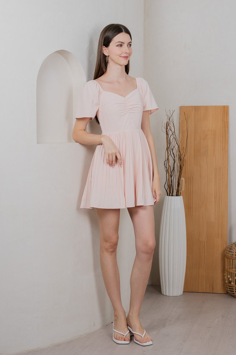 Poise Sweetheart Pleated Dress Romper In Blush