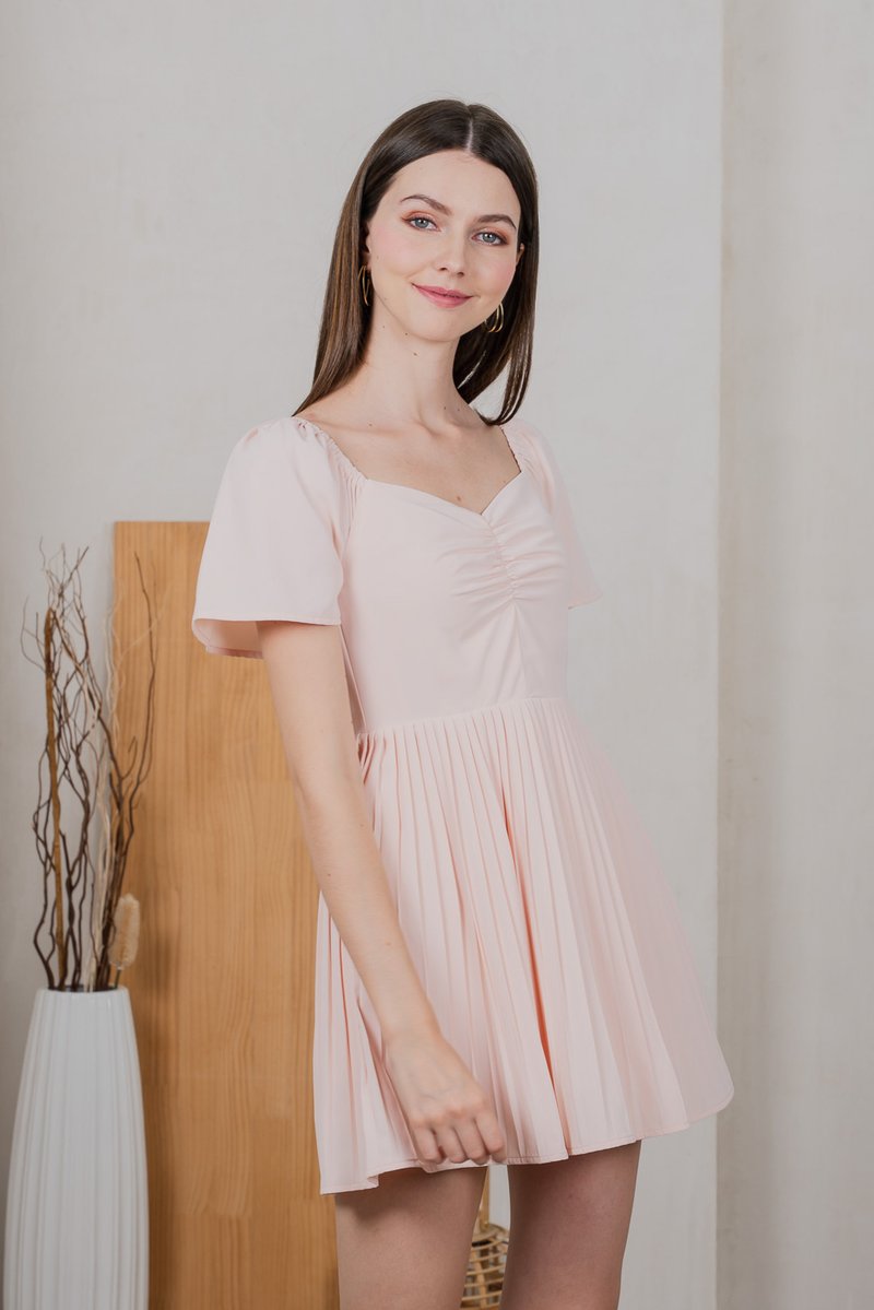 Poise Sweetheart Pleated Dress Romper In Blush