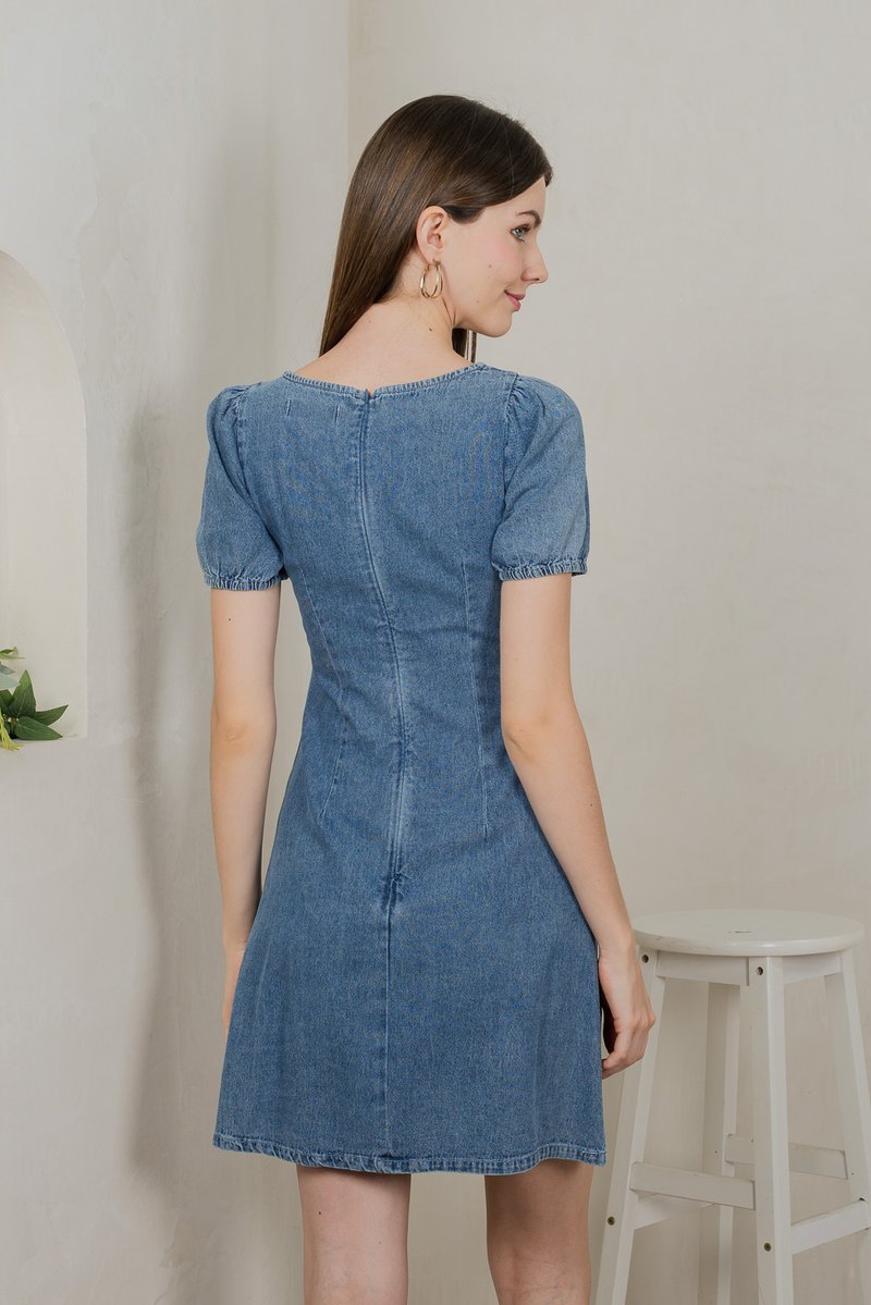 Terra Denim Sweetheart Dress In Dark Wash (XS)