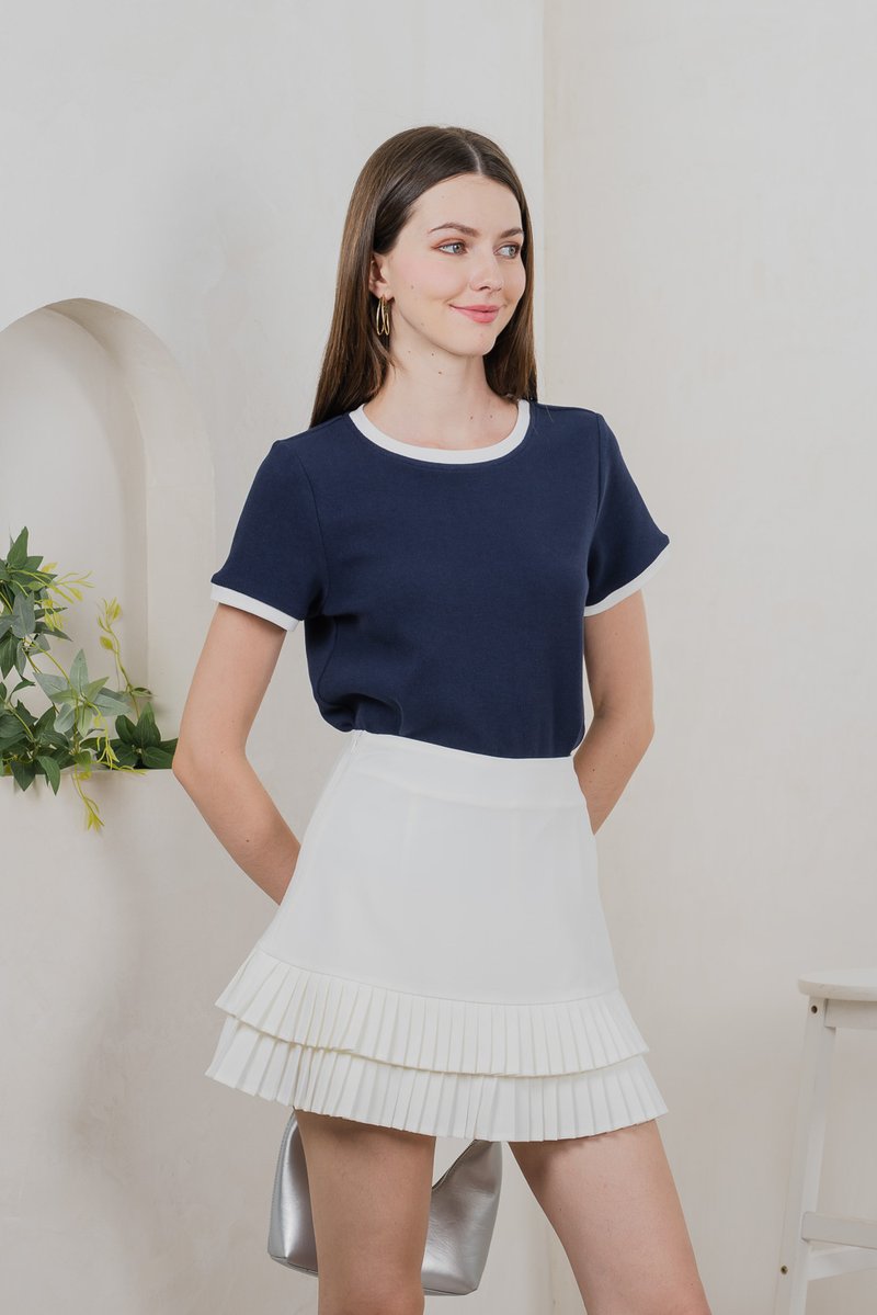 Astrid Basic Knit Contrast Top In Navy