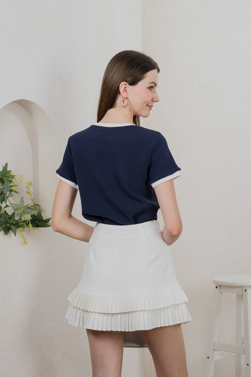 Astrid Basic Knit Contrast Top In Navy