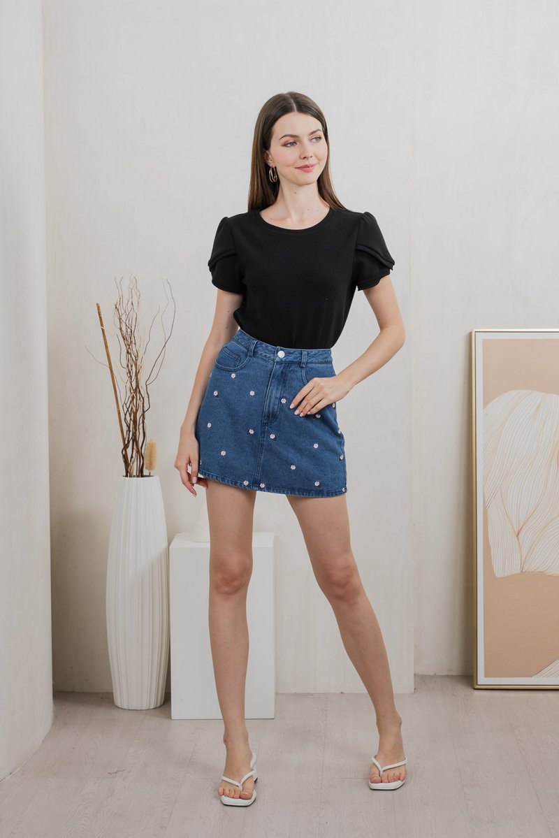 Lotus Denim Embroidered Skort In Dark Wash (XS)