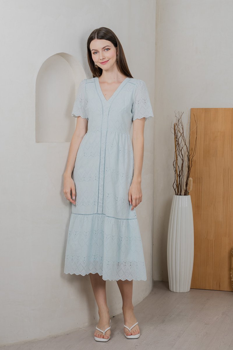 Lindsay Eyelet V Neck Midi Dress In Tiffany Blue (XS)