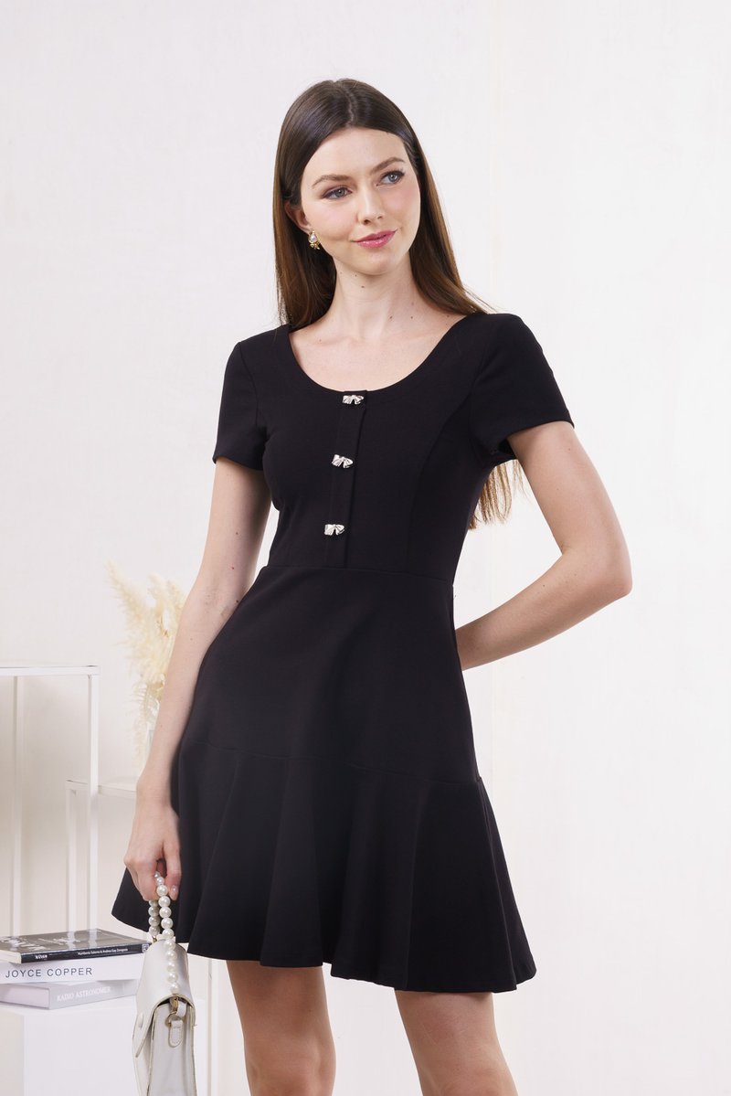 Caspia Ribbon Button Cotton Dress In Black (XS)