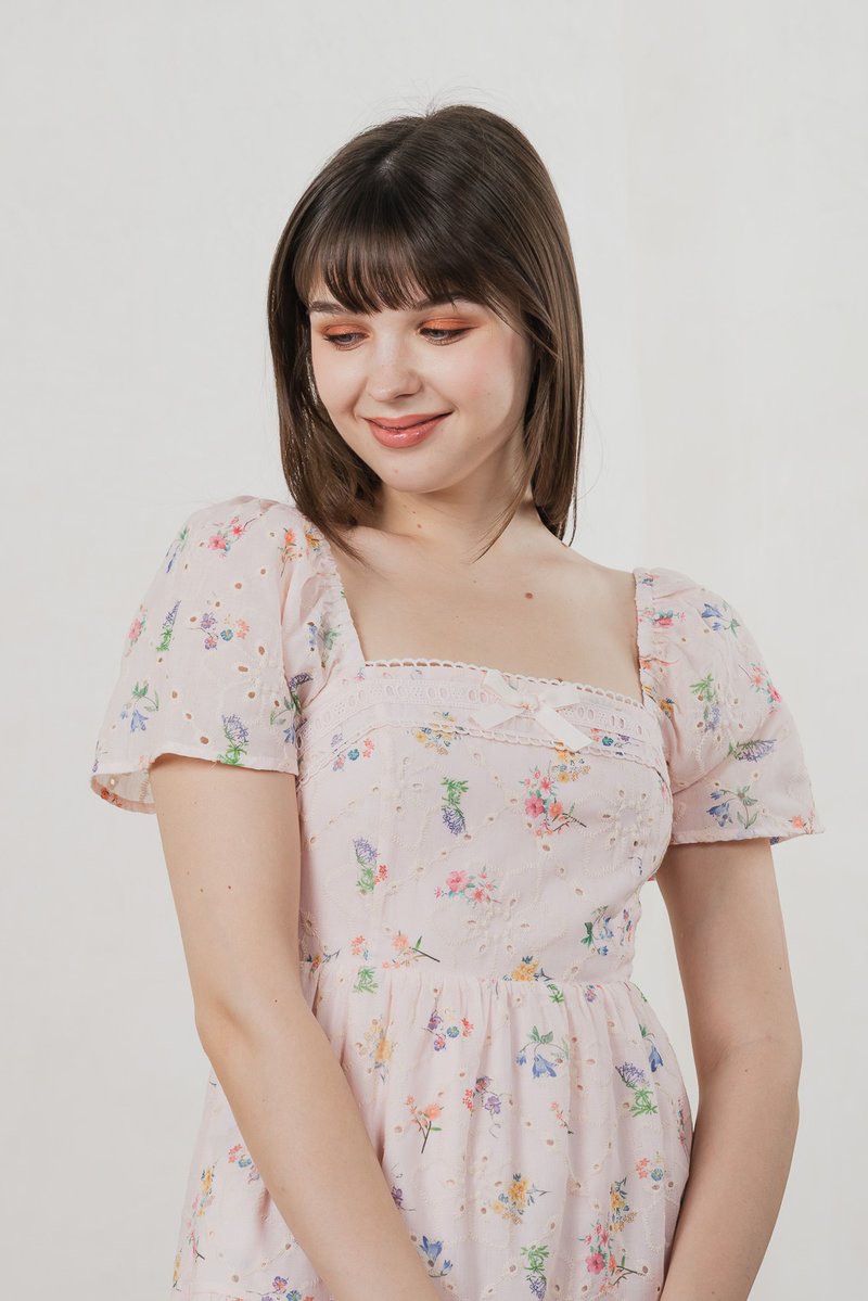 Julie Floral Eyelet Ribbon Dress In Pink (XS)