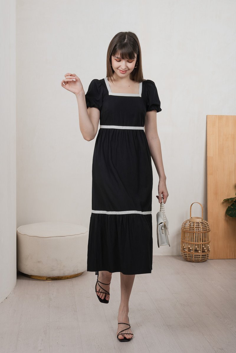Vanilla Contrast Maxi Dress In Black
