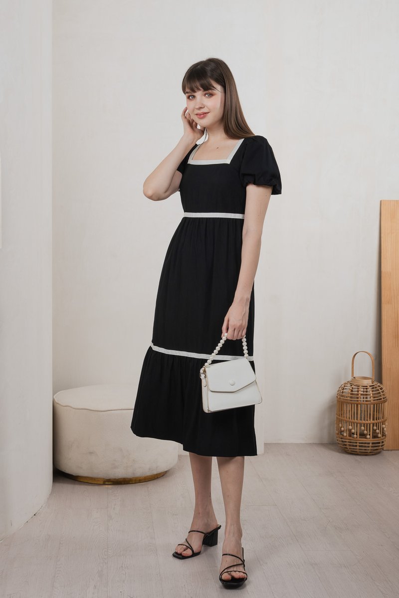 Vanilla Contrast Maxi Dress In Black