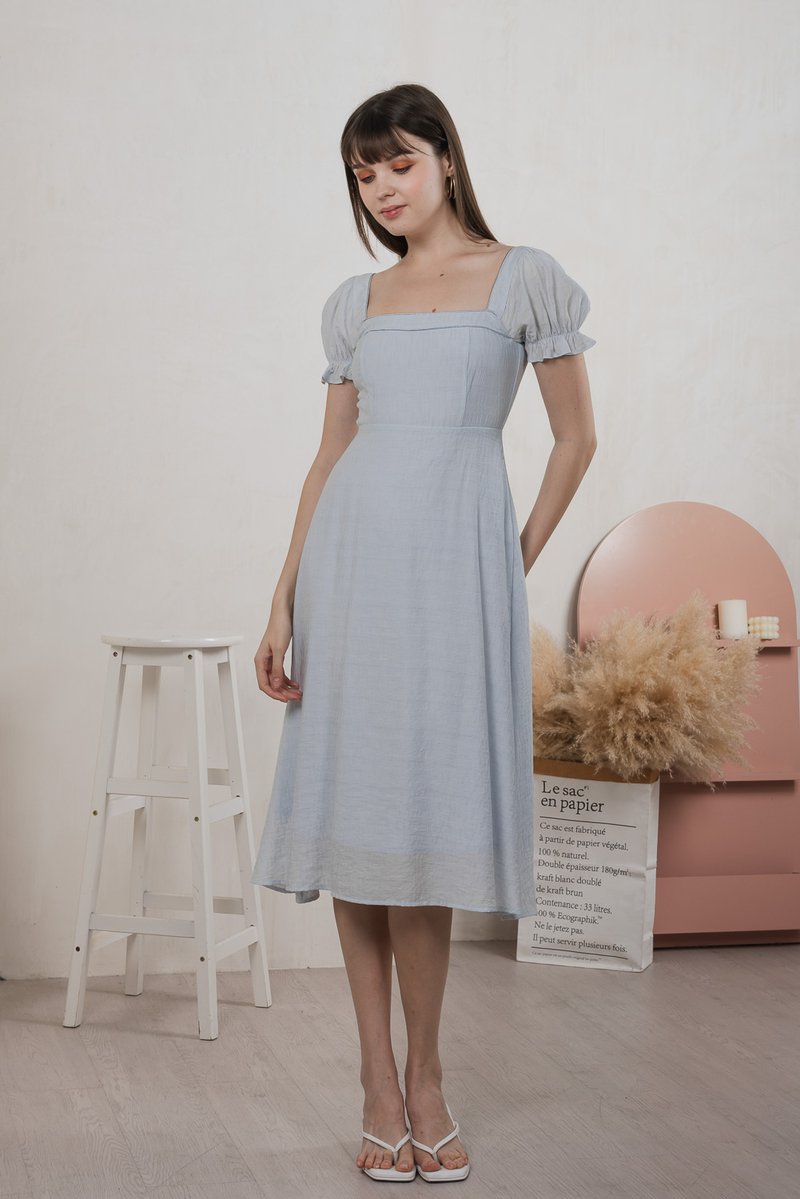 Montana Textured Midi Dress In Ice Blue (XS)