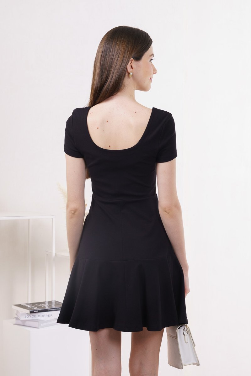 Caspia Ribbon Button Cotton Dress In Black (XS)