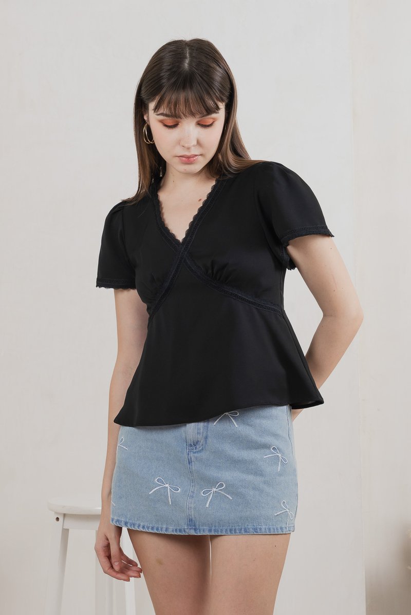 Lancie Lace Babydoll Top In Black (XS)