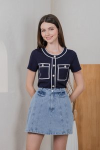 Stardust Contrast Piping Top In Navy