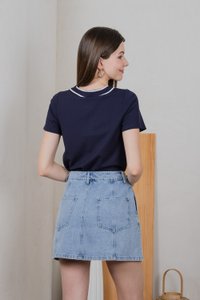 Stardust Contrast Piping Top In Navy
