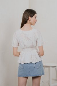 Parisa Printed Smocked Waist Top In Blush Pink