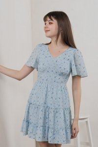 Etsuki Floral Tiered Ruffles Dress In Blue
