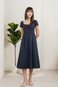 Mica Sweetheart Mix Fabric Midi Dress In Navy (XS)