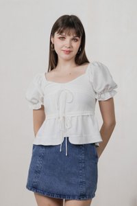 Reef Pintuck Ribbon Top In White