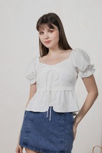 Reef Pintuck Ribbon Top In White