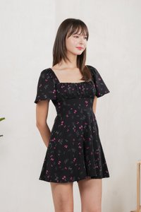 Freesia Ribbon Printed Ruched Romper (XS)