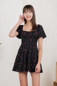 Freesia Ribbon Printed Ruched Romper (XS)