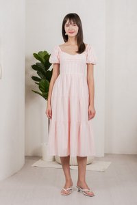 Maple Sweetheart Textured Midi Dress In Pink (XS)