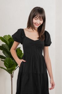Maple Sweetheart Textured Midi Dress In Black (XS)