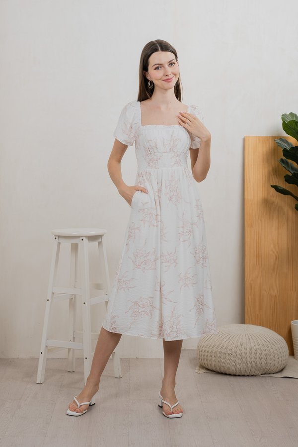 Parisa Printed Smocked Waist Midi Dress In Blush Pink