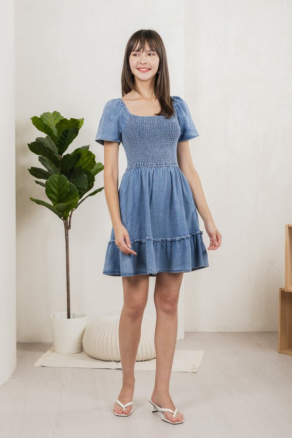 Rumi Smocked Denim Ruffles Dress (XS)