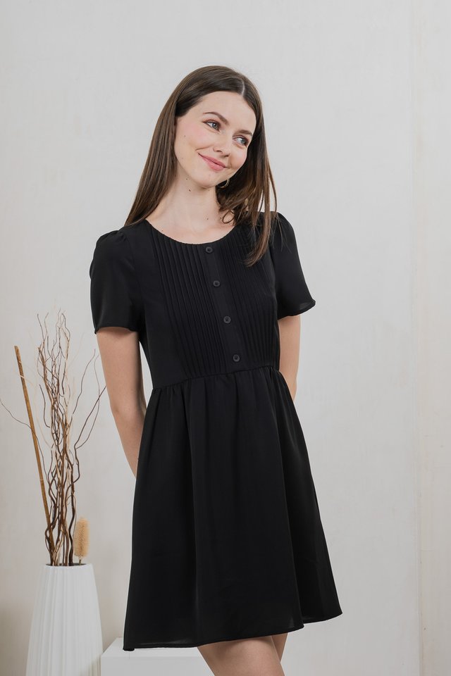 Portlyn Pintuck Button Dress In Black