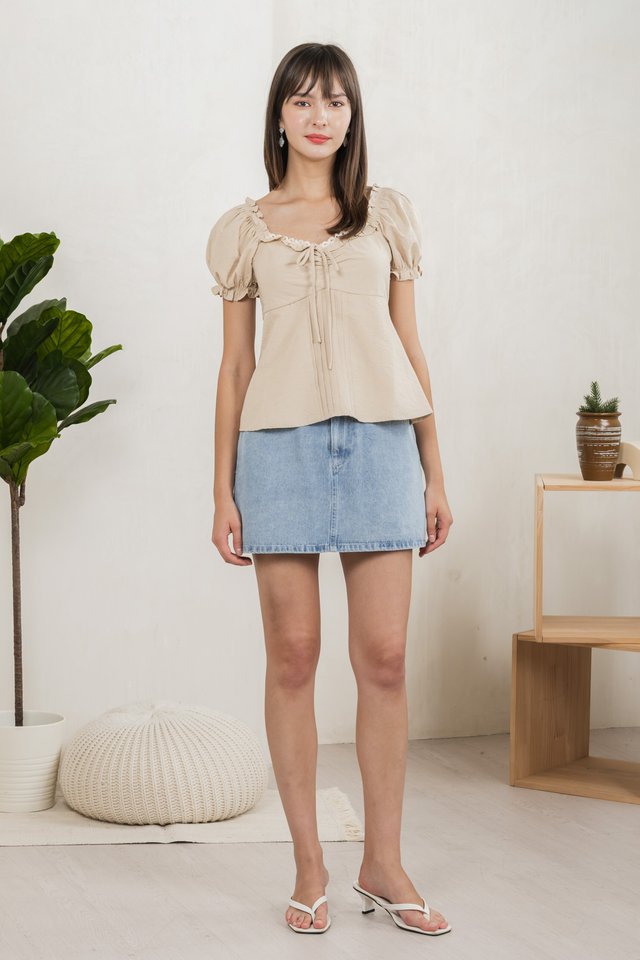 Phaedra Pintuck Ribbon Top In Sand