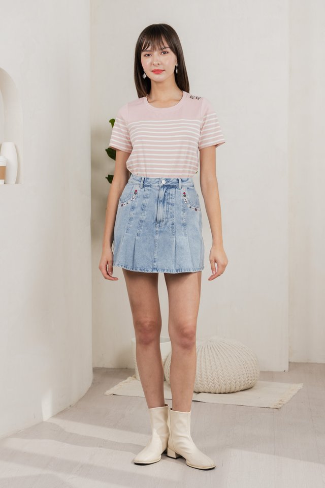 Berlin Striped Ribbon Button Tee In Pink