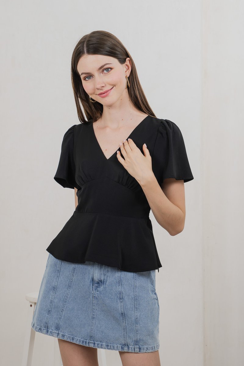 Kalisee Empire Waist Top In Black (XS)
