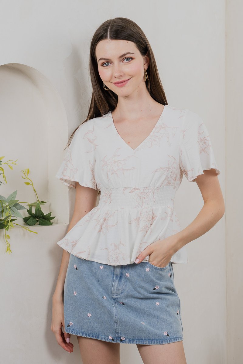 Parisa Printed Smocked Waist Top In Blush Pink