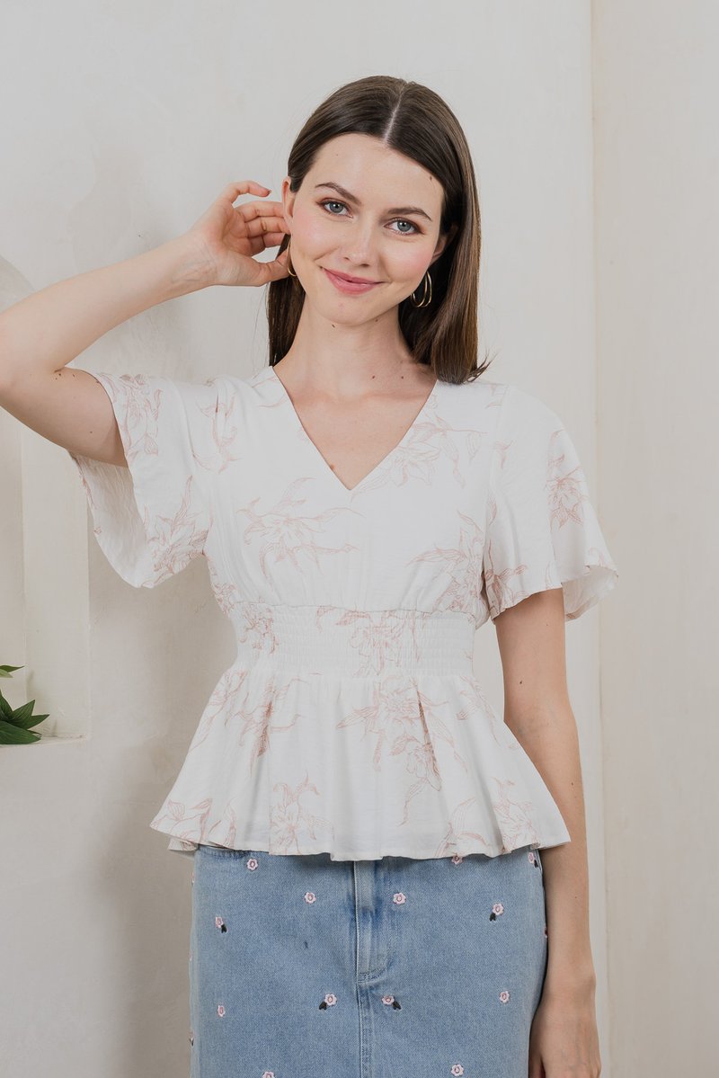 Parisa Printed Smocked Waist Top In Blush Pink