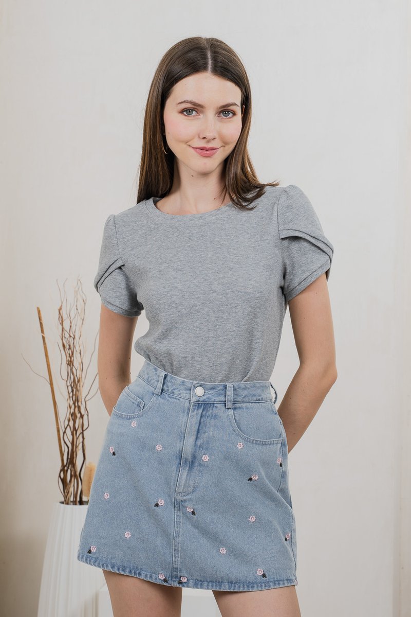 Suki Petal Sleeve Cotton Top In Grey (XS)