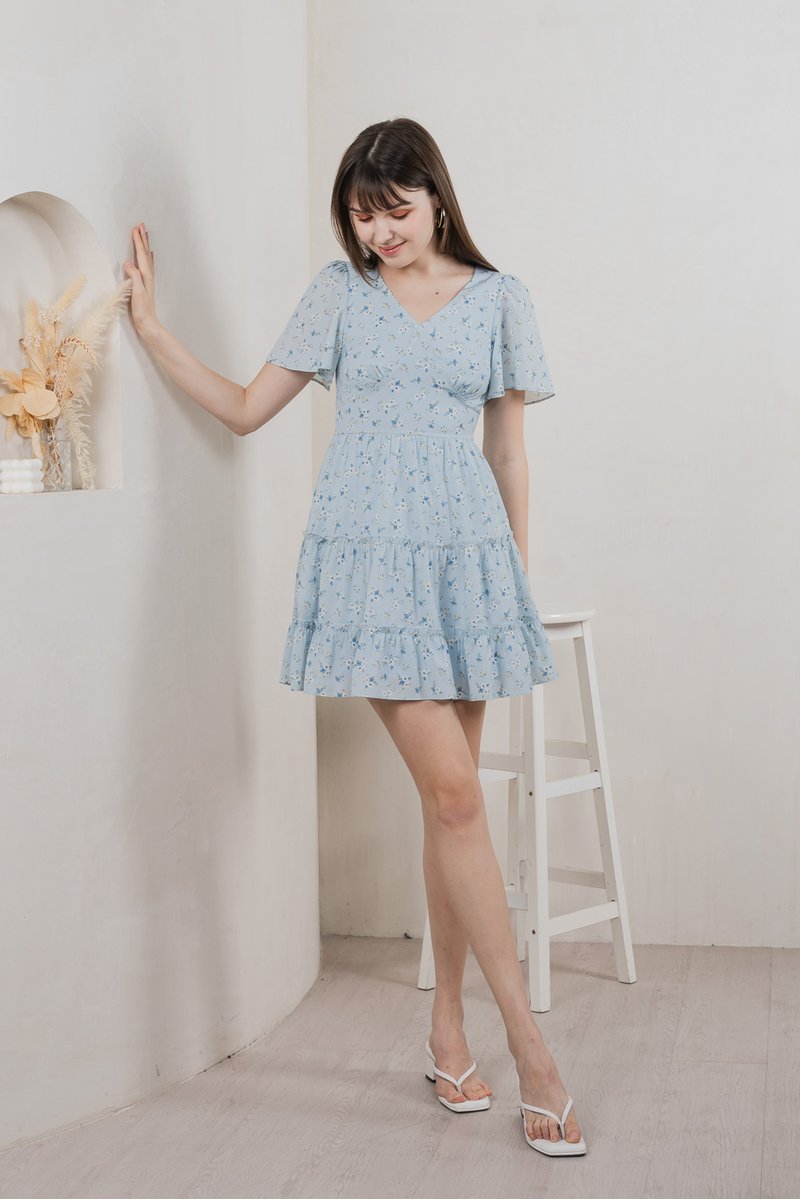 Etsuki Floral Tiered Ruffles Dress In Blue