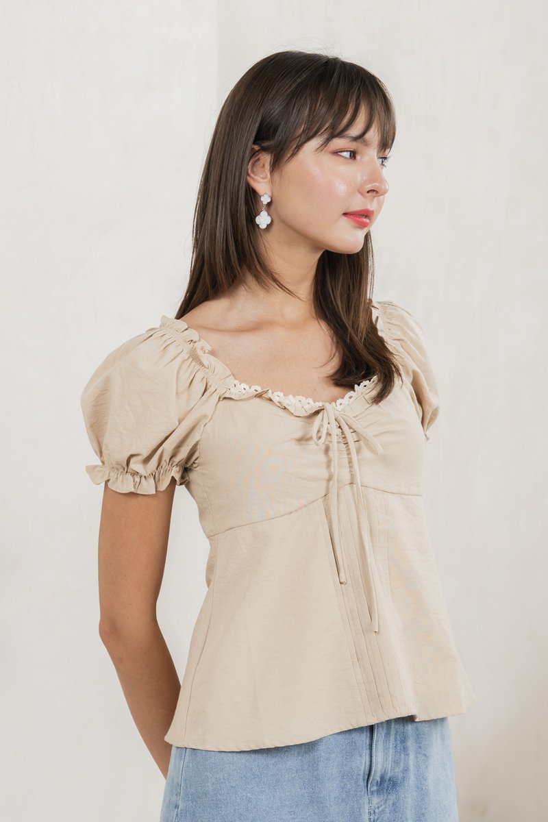 Phaedra Pintuck Ribbon Top In Sand