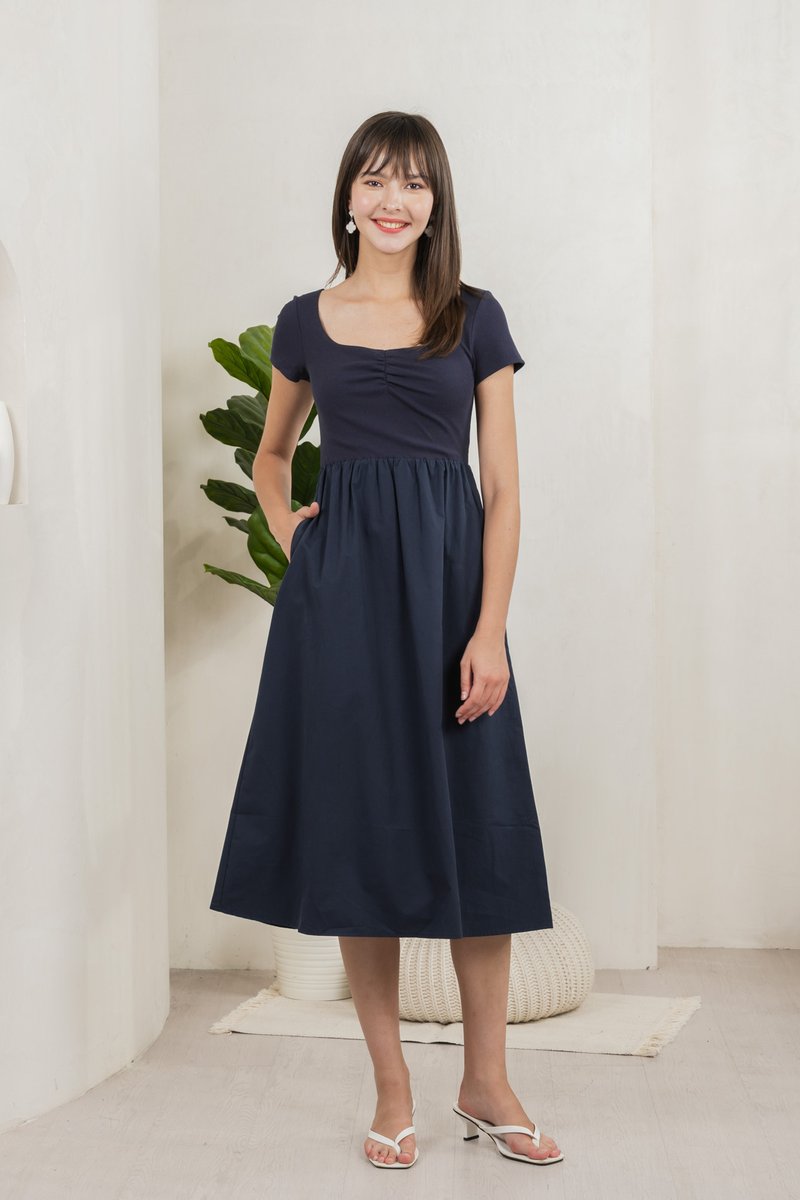 Mica Sweetheart Mix Fabric Midi Dress In Navy (XS)