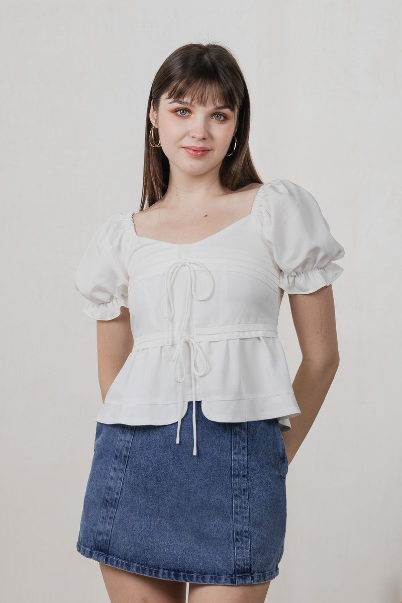 Reef Pintuck Ribbon Top In White