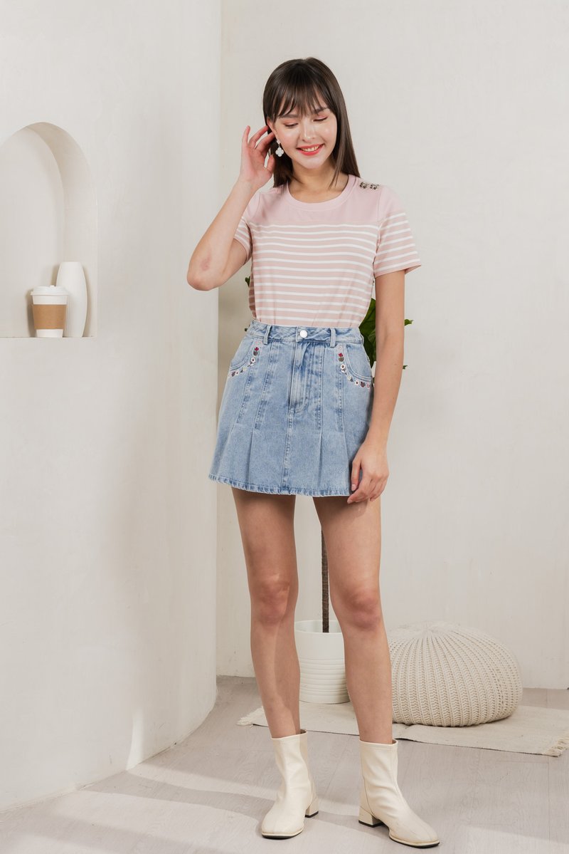 Berlin Striped Ribbon Button Tee In Pink