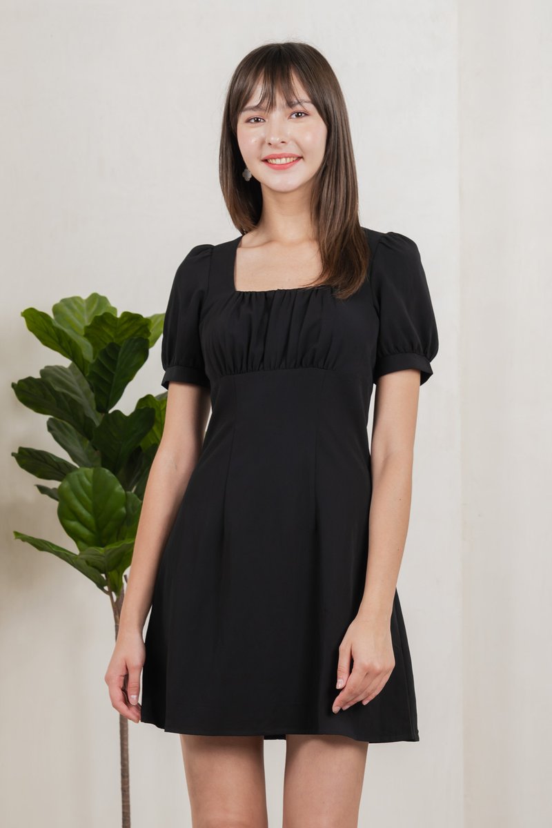 Winslet Ruched Dress In Black (XS)